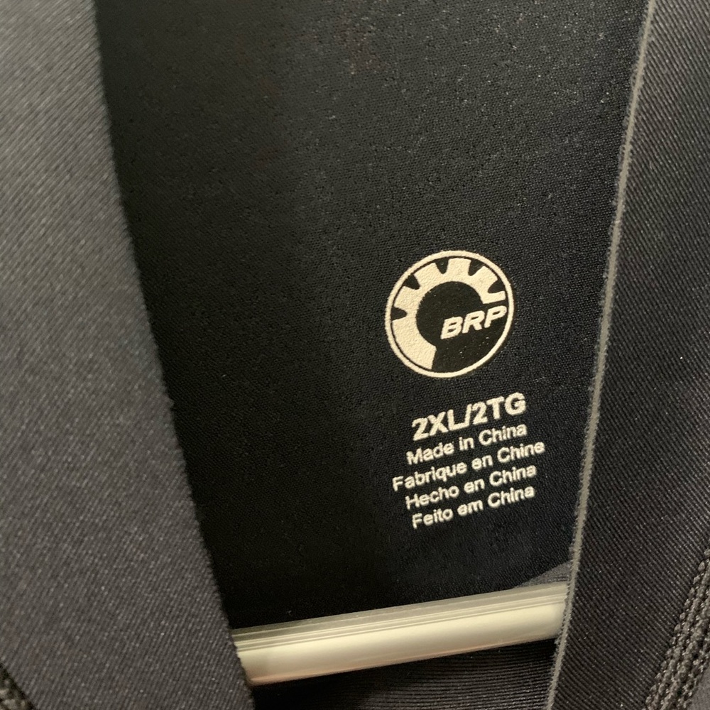 Seadoo Rash Guard NWT - Picture 3 of 7